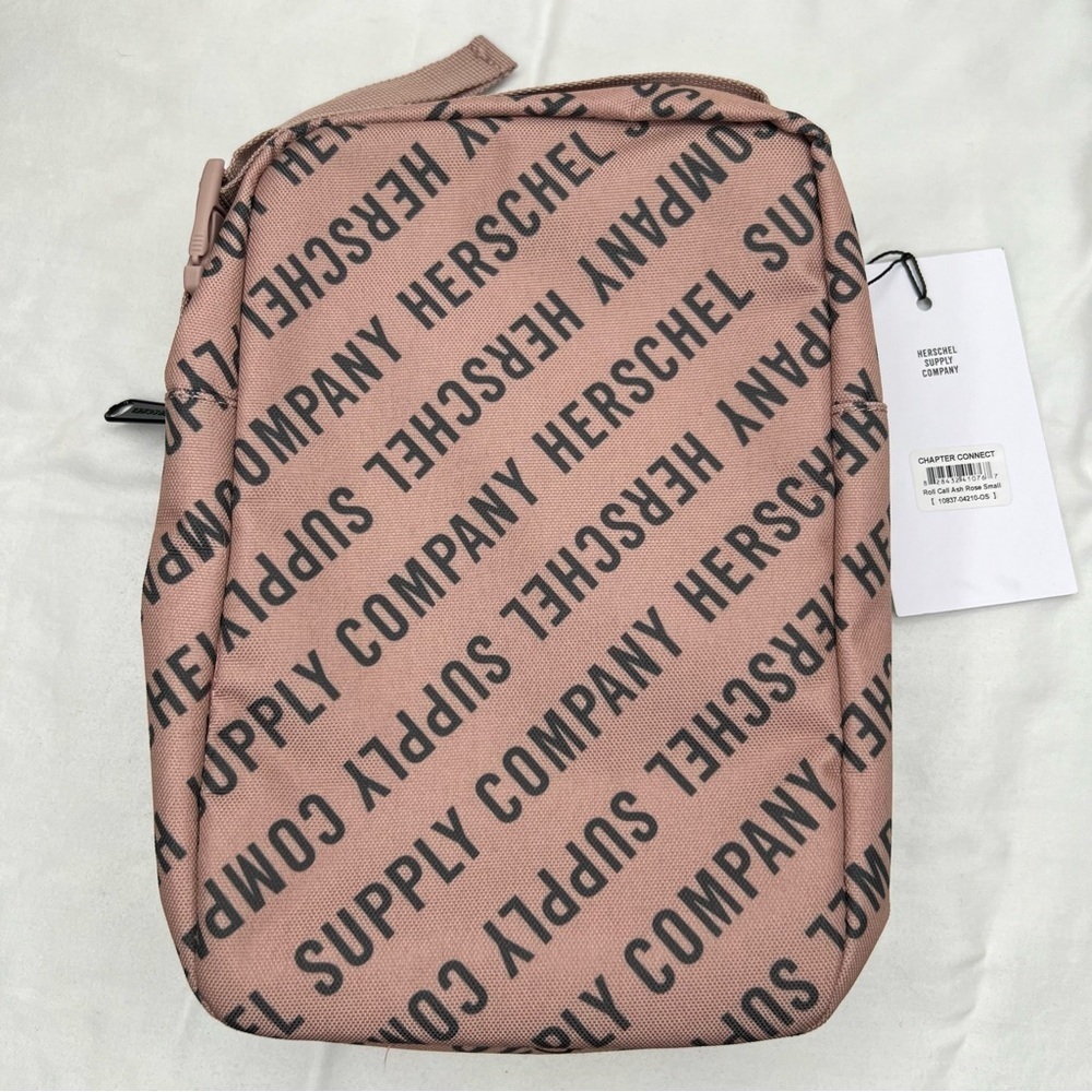 Herschel Chapter Connect Travel Kit - Picture 8 of 16
